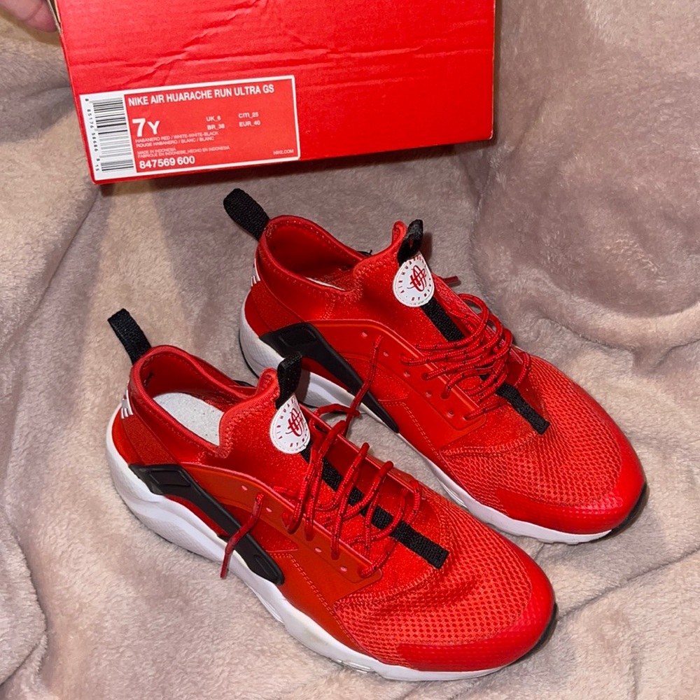 NIKE AIR HUARACHE RUN ULTRA